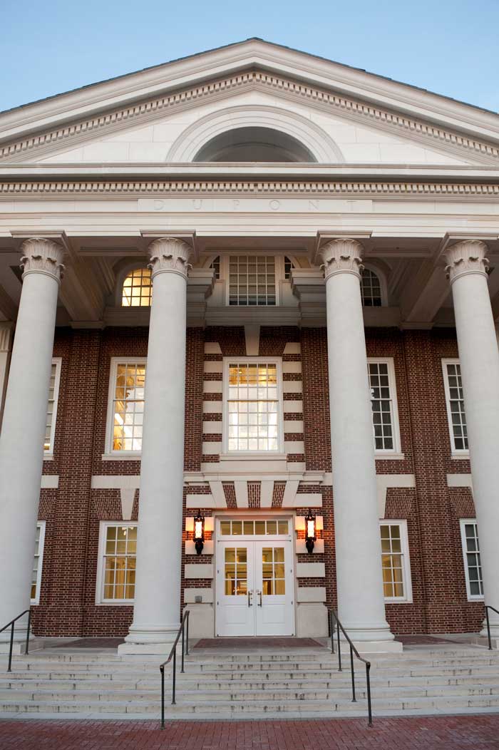 UD DuPont Hall Exterior